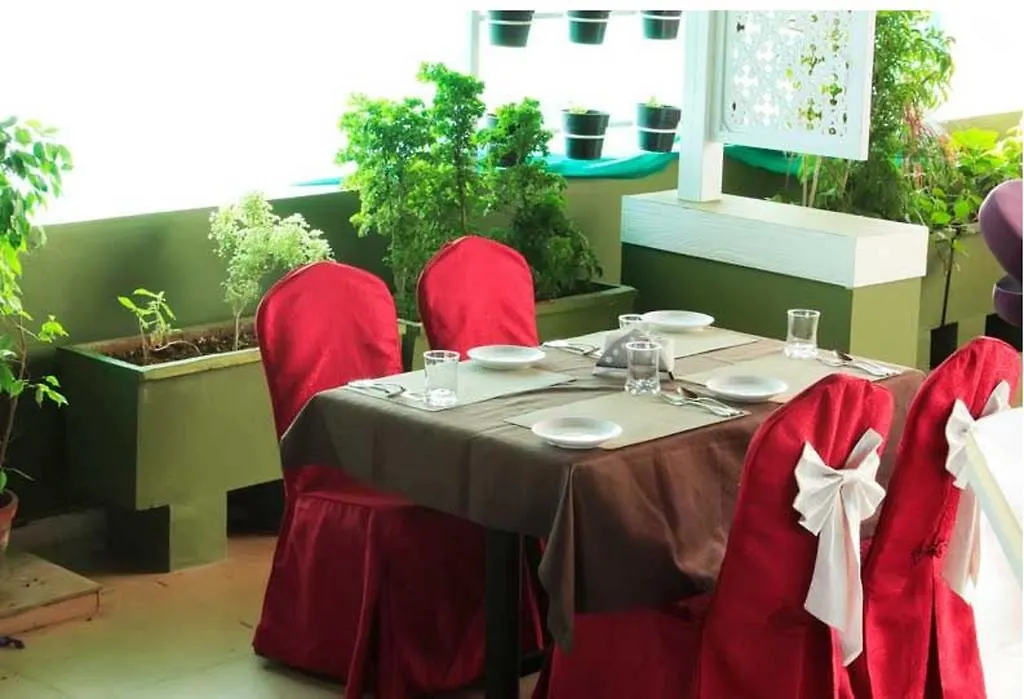 Nm Royale County Hotel Kochi
