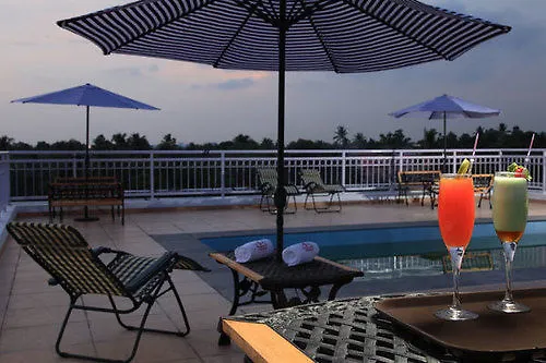 Nm Royale County Hotel Kochi